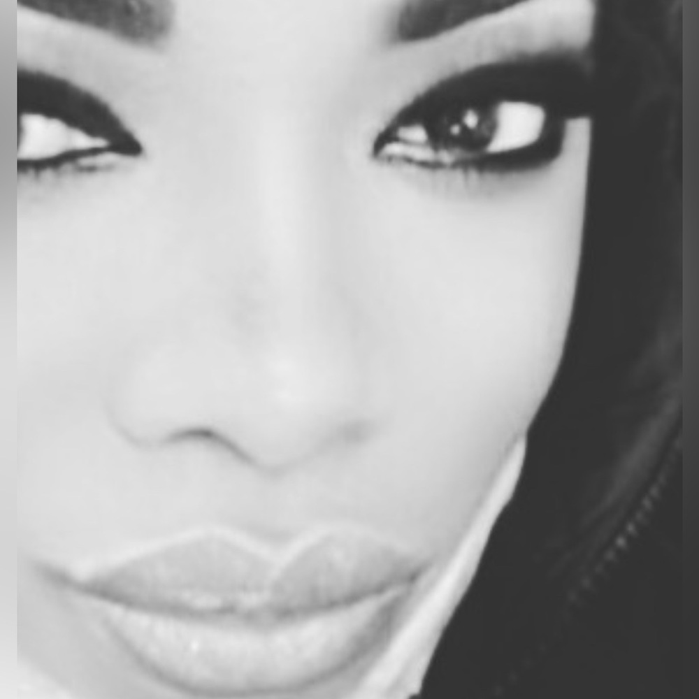 Meet your Posher, Andria